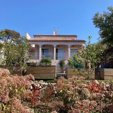 La Calanq'Aise Bed & Breakfast Marseille Bagian luar foto
